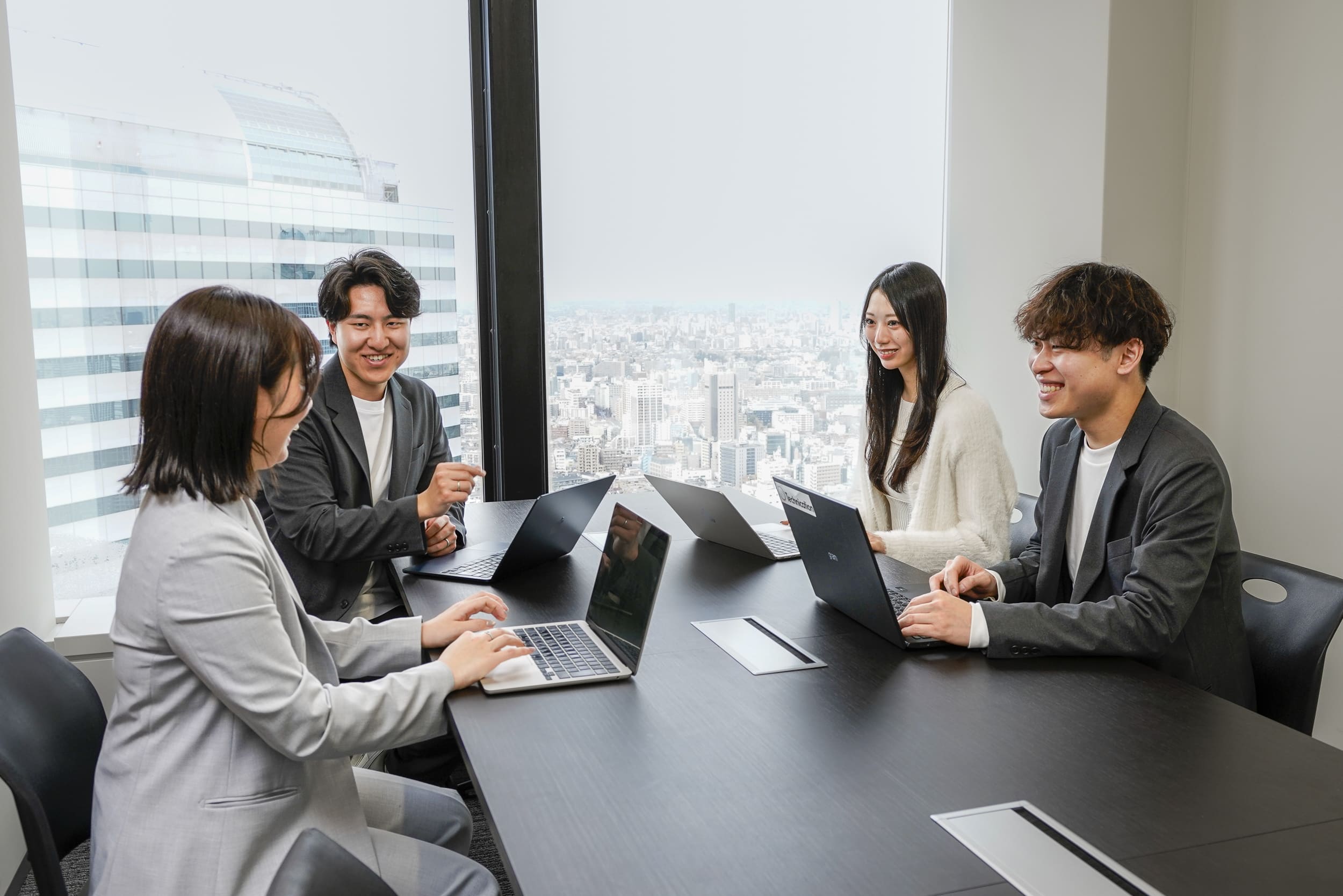 マネジメント経験のチャンスを。技術だけでないキャリアも拡がる、叶う。