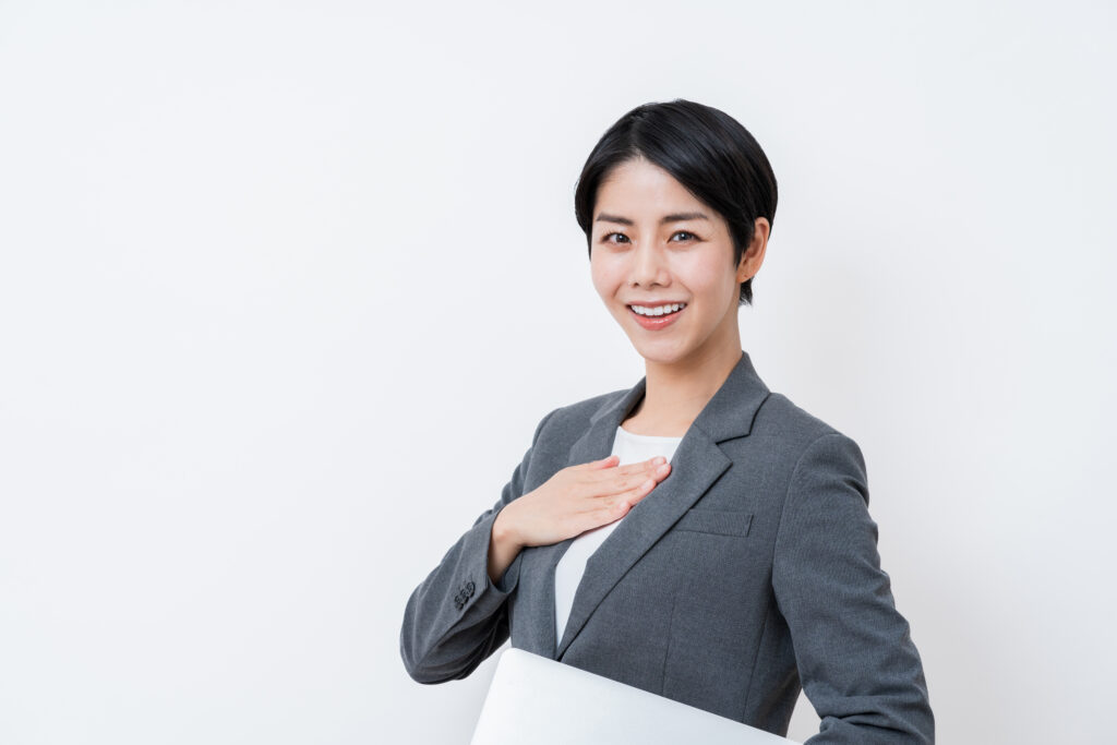 提案するビジネスパーソン