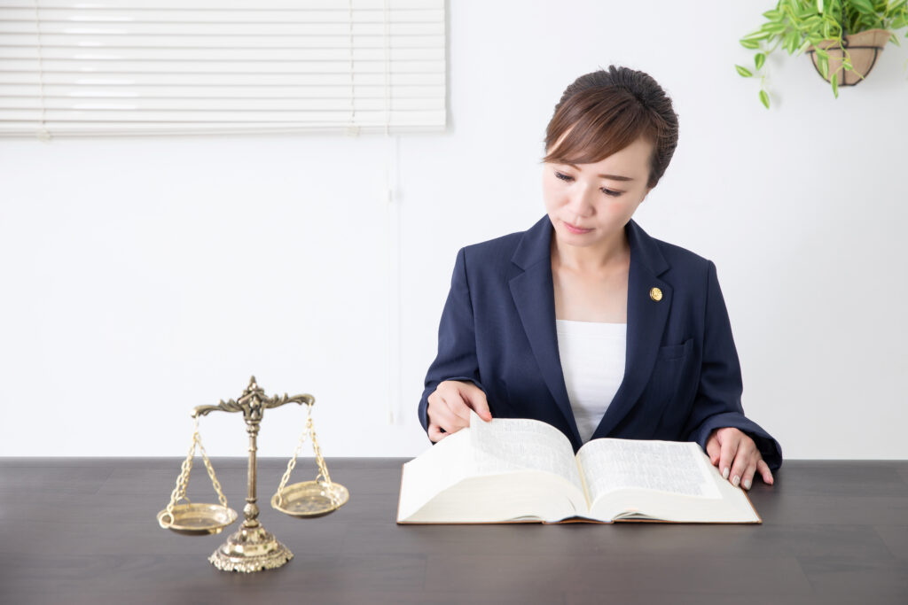 女性弁護士