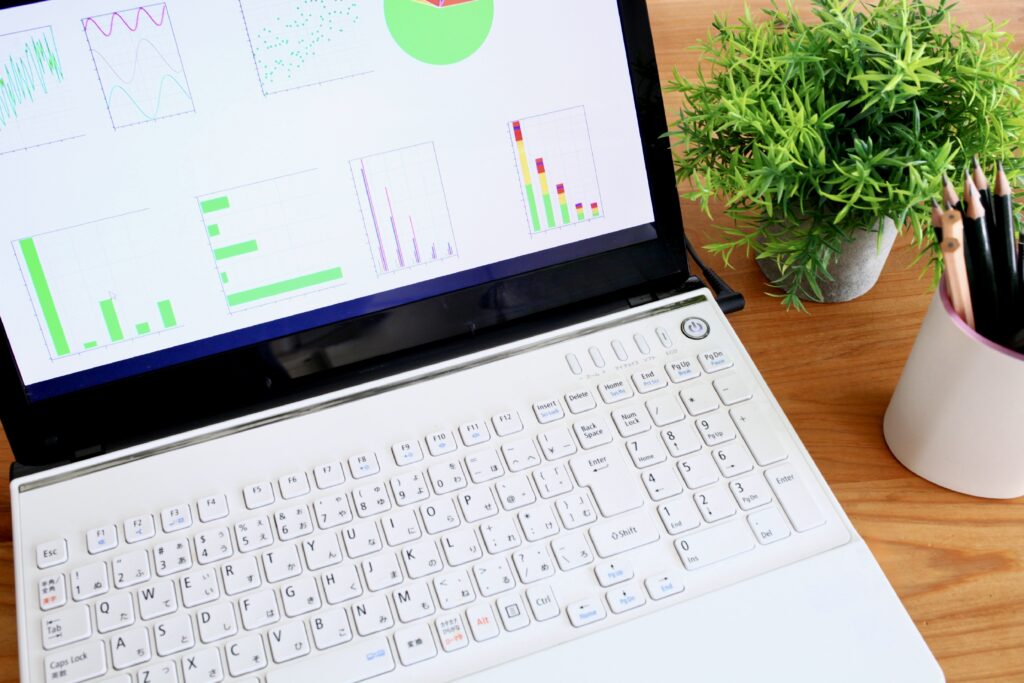 グラフとパソコン