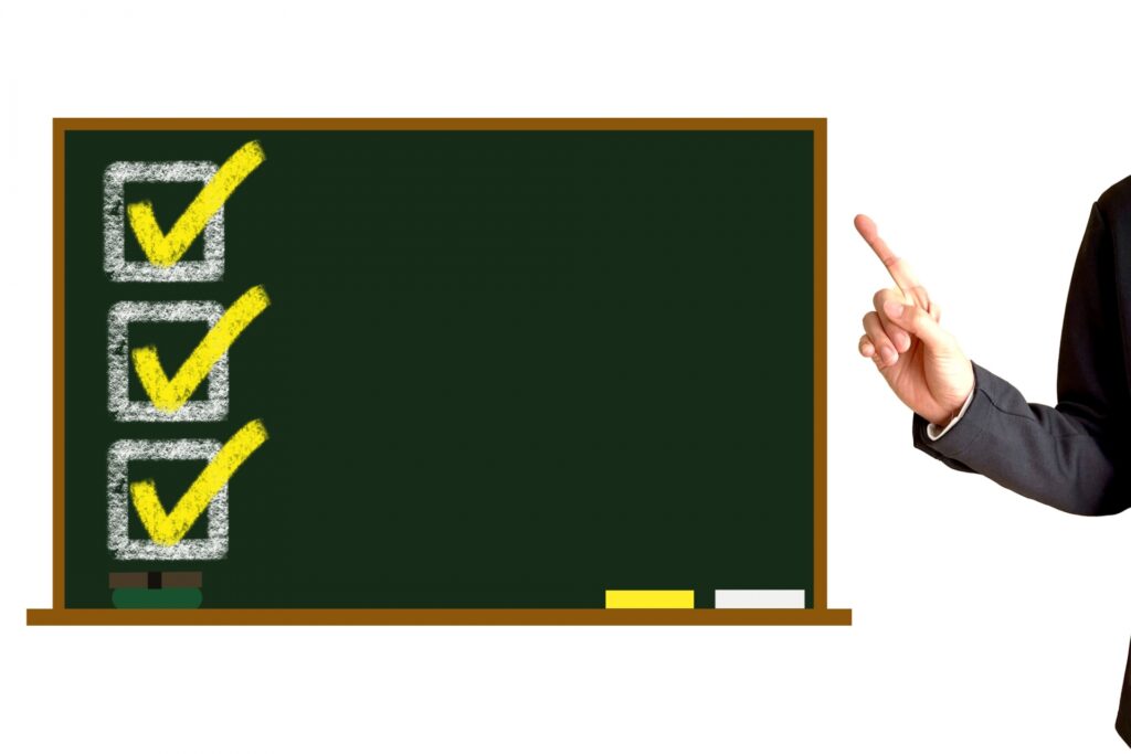 チェックの黒板