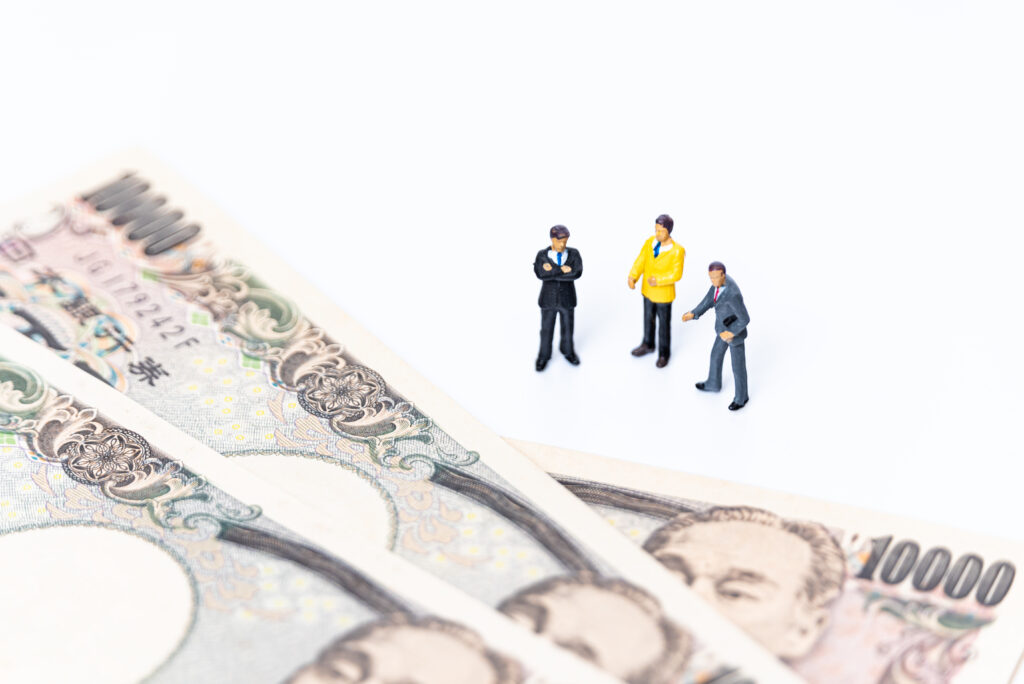 お金とビジネスマン