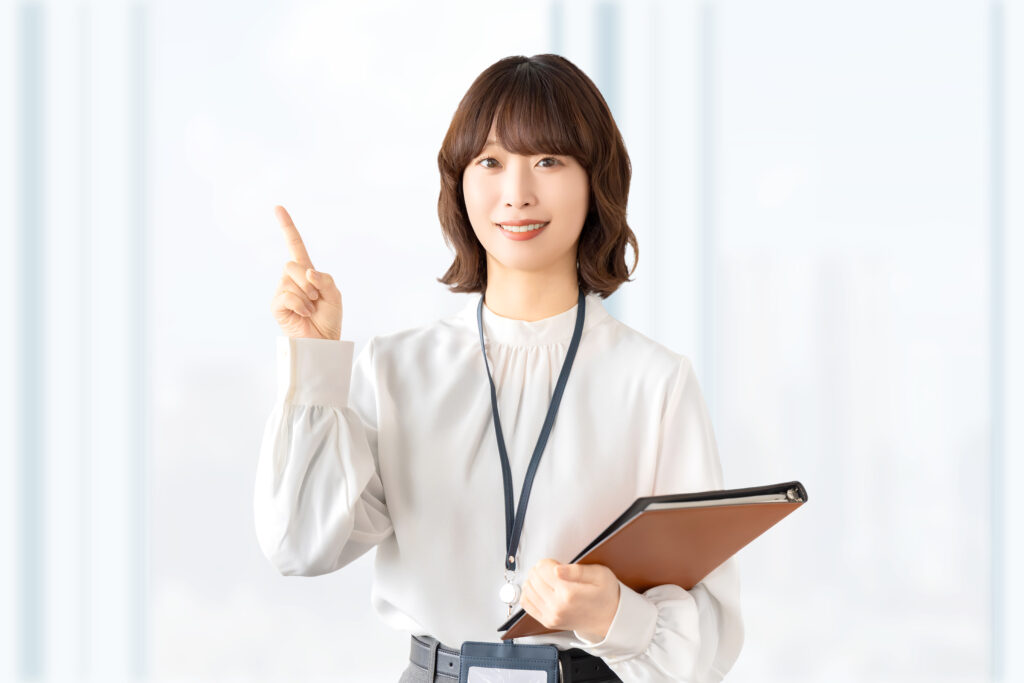 笑顔の女性・ビジネスウーマン