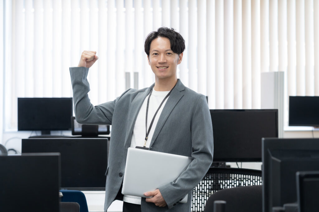 男性エンジニア