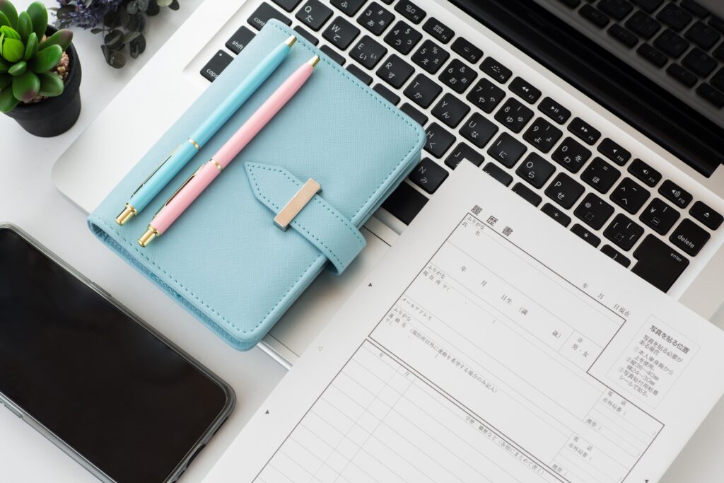 スマホケース履歴書パソコン