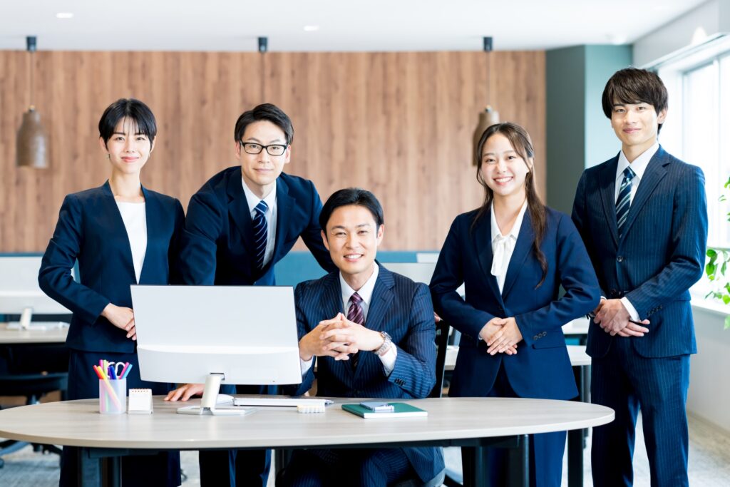 エンジニア5人組