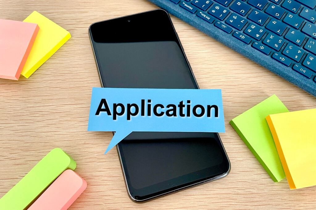 スマホのアプリをダウンロード